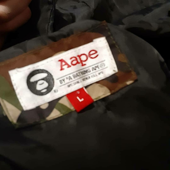 Aape by A Bathing Ape Camouflage Hooded Jacket - Picture 9 of 9